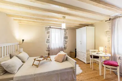 Maison en pierre vintage dans le centre de Split