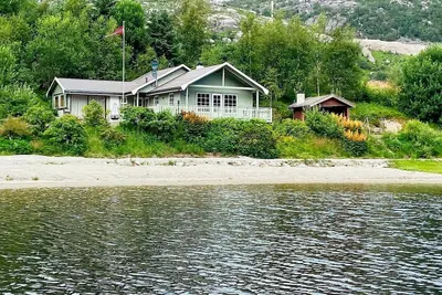Image de Maison de vacances pour 8 a jørpeland-By Traum