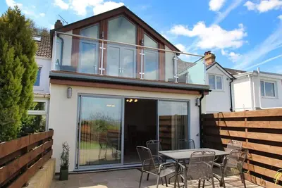 Image de Castle Rd Cottage - Quatre Chambres Maison, Couchages 6