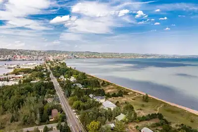 Image de Beach House Duluth Park Point Lac Supérieur