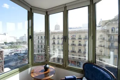 Image de Three bedroom apartment Ronda Universitat - You Stylish
