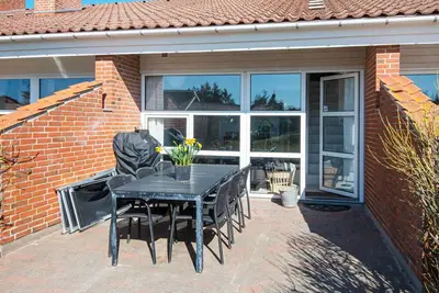 Image de Maison de vacances pour 4 a Blåvand-By Traum