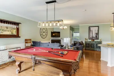 Image de Condo de luxe Ă Lewes Ă moins de 8 km de la plage! Tarifs Ă la nuit disponibles!