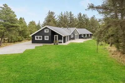 Image de Magnifique maison de 6 chambres à.