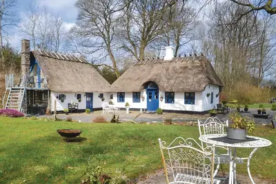 Image de Belle maison à Give avec WiFi