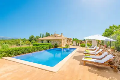 Image de Es MOYÀ Des Pins - Villa with private pool in Muro. Free WiFi