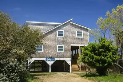 Image de The Salty Unicorn: Oceanside, confortable maison de 3 chambres à seulement 500 mètres de la plage.