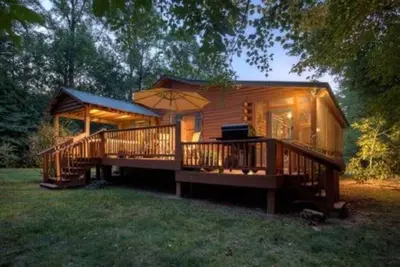 Image de Trésor de Creekside, Hide N Creek, situé à quelques minutes du centre-ville de Blue Ridge. Animaux domestiques