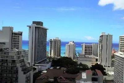 Image de Magnifique Condo d'1 chambre à coucher à Waikiki avec vue sur l'océan (Ncu # 90 / Tvu-0346)