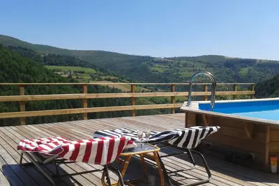Image de Villa En Plein Coeur De L'ARDÈCHE À Louer