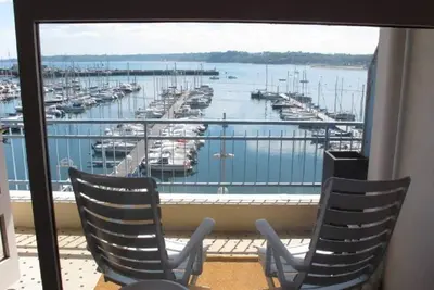 Image de Bel appartement avec terrasse, Wifi et Superbe Vue Mer à Perros-Guirec