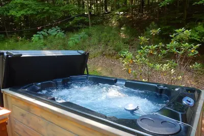 Image de Lakeside Cottage nickajack lake, Chattanooga, Hot Tub