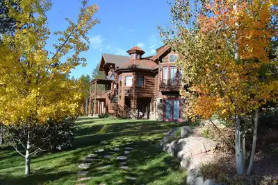 Image de 492 terrain de golf: 7 Br / 8 Ba maison privée à Tabernash, pour 16 personnes