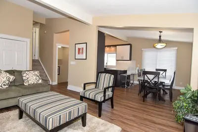 Image de Gourgeux, MEUBLÉ Avec GOÛT, 6br, 4bths, Ac, Mini À Dt Et AÉROPORT, À Pied