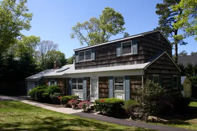 Seconds to the Bay - Retraite de Hampton Bays