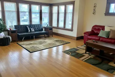 Image de Spectaculaire! Graduation navale des Grands Lacs - 8 personnes