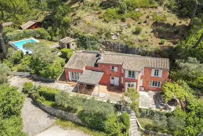Image de Villa De Caractere CLIMATISÉE, Grande Piscine Dans Ecrin De Verdure, Charme