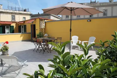 Image de Art Terrace - dans le centre historique avec grande terrasse-