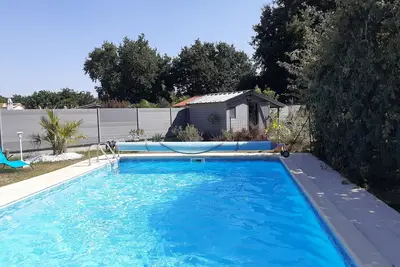 Image de Maison aux portes de Bordeaux et du Médoc. \n 1 au 13 juillet et 15 au 31 août