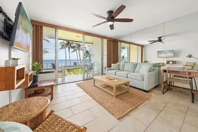 Image de Front de mer - Vues du coucher du soleil au dernier étage - Nouvellement nommé - Vu sur Hgtv