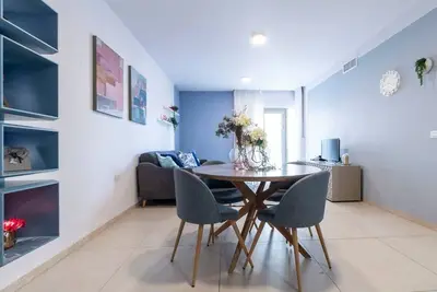 Image de New Apart/Parking/Small garden in center Jerusalem