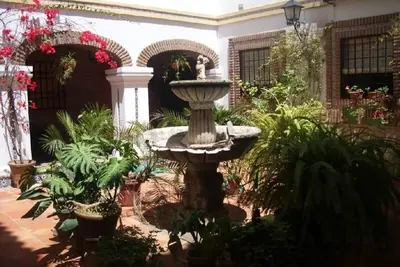 Image de Appartement exclusif dans le centre historique de Cordoue. Un parking privé