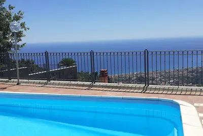 Image de Alassio - Villa avec piscine privée, grand jardin et espace bien-être