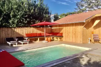 Image de Taussat: Deux pas de la plage, Villa \"Poupille\" rénovée 10 couchages