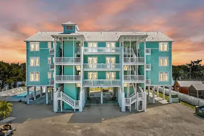 Image de River's Edge Condo 2a, Bldg 2- Bateau Slip