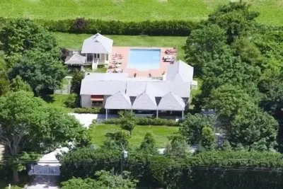 Image de Au Sud Du RÊVE D'Autoroute! 5 chambres, 5 salles de bain.