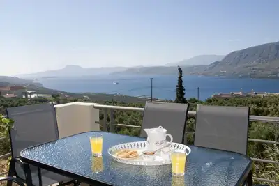 Image de Vue unique, en contact avec la nature crétoise