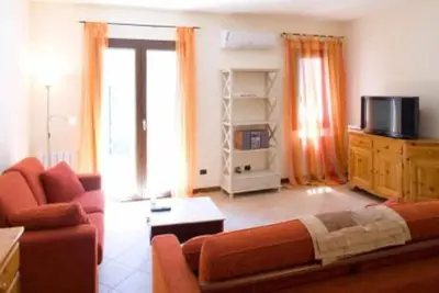 Magnifique Et Chaleureux Appartement Au Coeur D'Un Typique Village Sicilien!