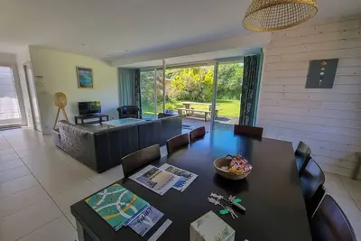 Image de Belle Maison A 100 Metres De La Plage Avec Piscine Partagee & Chauffee