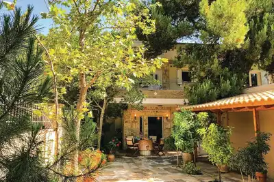 Image de Superbe maison Ă Artemida avec WiFi