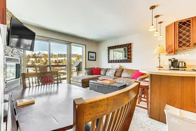 Image de Lakefront Dillon Condo w / Balcony - Walk Downtown!