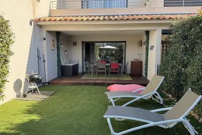 Image de Mini villa avec piscine à 500m de la Baie St. Cyprien, Porto-Vecchio, Corse du sud