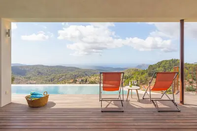 Can Jordi - Spectacular villa with infinity pool in Galilea
