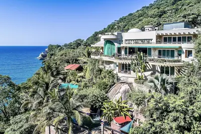 Image de Villa de front de mer de luxe à louer