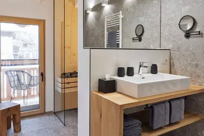 Image de Appartement Premium 3 - Montagnes En DÉMÉNAGEMENT