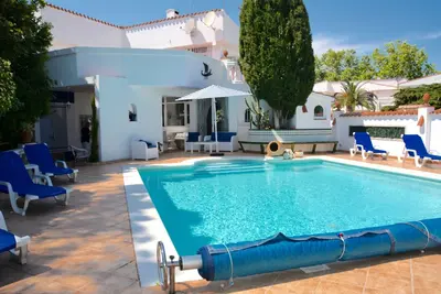 Image de TRÈS Belle Villa MÉDITERRANÉENNE, Piscine, Amarre