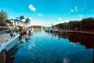 Image de Condo vue océan avec balcon / vue sur la marina