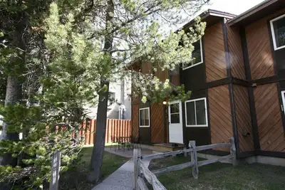 Image de Retraite Trails Edge - Maison de ville de West Yellowstone
