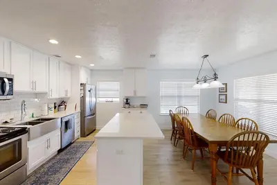 Image de Vue sur l'océan depuis le pont prolongé - 4 chambres / 2 salles de bain