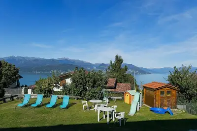 Image de Africa apartment over Stresa with lake view