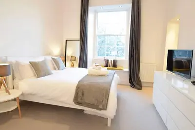 Image de Chic Couple or Self-isolation: City Centre Apartment for Two next to Calton Hill