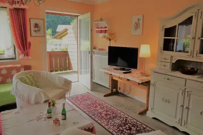Image de Ferienwohnung \"Gebirgsbach\" für 4 Personen, 1 Schlaf- und 1 Wohn/Schlafzimmer, Balkon, 66 m²