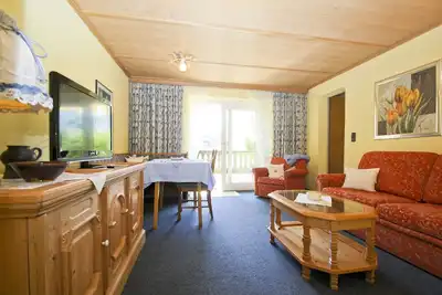 Image de Ferienwohnung - 1 - (55qm) Terrasse, Küche extra, 1 Schlaf- und 1 Wohnzimmer, max 2 Personen, Wlan