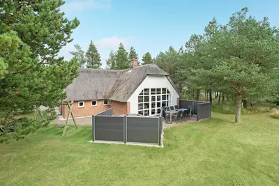 Image de Belle maison à Nørre Nebel avec sauna
