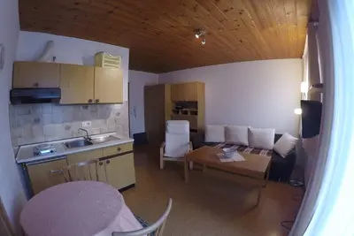 Image de 06 Ferienwohnung Schellenberg 35 qm für max. 4 Personen, 1 Wohn-/Schlafraum, 1 Schlafzimmer, Balkon oder Terrasse