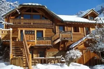 Image de magnifique chalet à 1400m d'altitude  aux portes de l'Alpe d'Huez